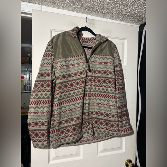 Roper Men's Olive & Red Aztec Micro Fleece Pullover - Picture 3 of 5